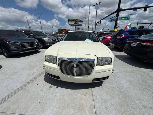 2008 Chrysler 300 LX for sale in Miami, FL