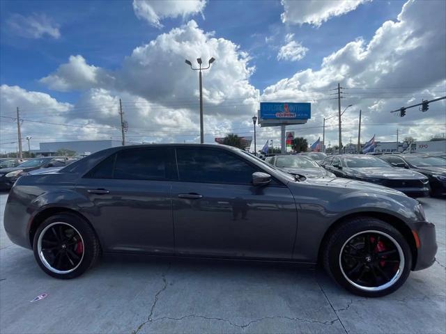 2019 Chrysler 300 300S AWD