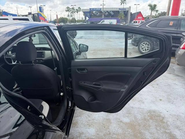 2021 Nissan Versa SV Xtronic CVT