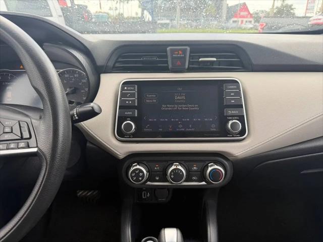 2021 Nissan Versa SV Xtronic CVT