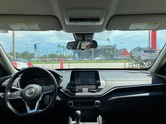 2020 Nissan Altima SR FWD