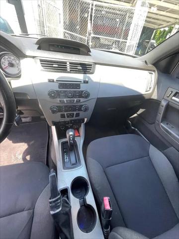 2011 Ford Focus SES