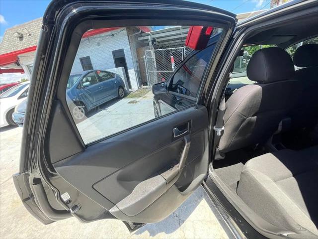 2011 Ford Focus SES