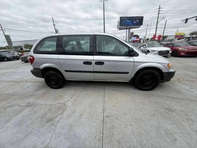 2005 Dodge Caravan SE