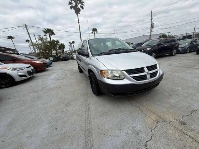 2005 Dodge Caravan SE