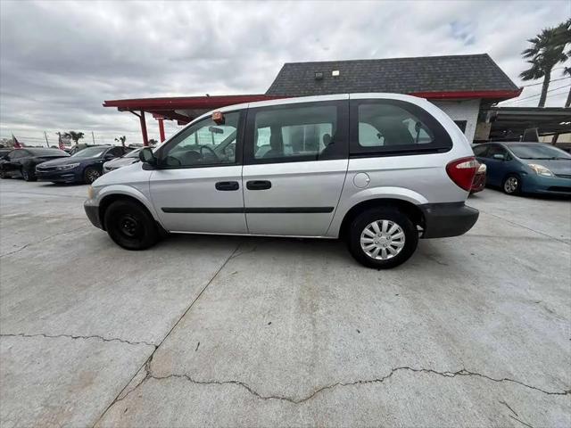 2005 Dodge Caravan SE