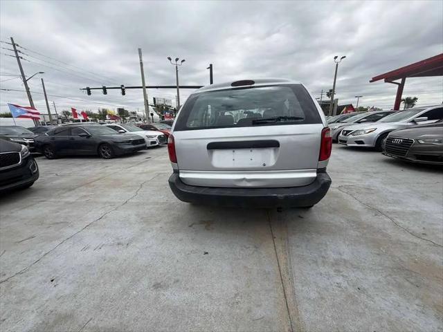2005 Dodge Caravan SE