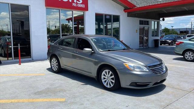 2012 Chrysler 200 Touring