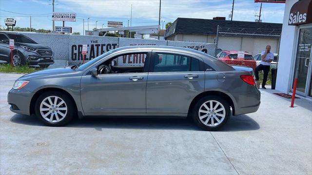 2012 Chrysler 200 Touring