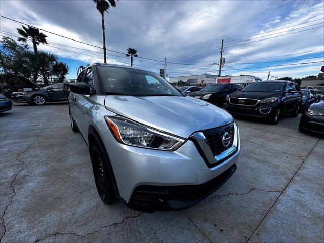 2020 Nissan Kicks S Xtronic CVT