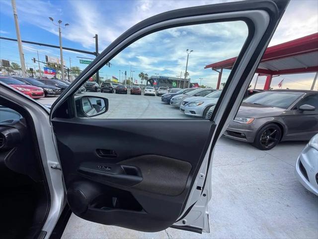 2020 Nissan Kicks S Xtronic CVT