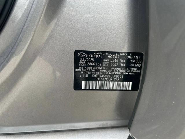 2026 Genesis G80 2.5T AWD