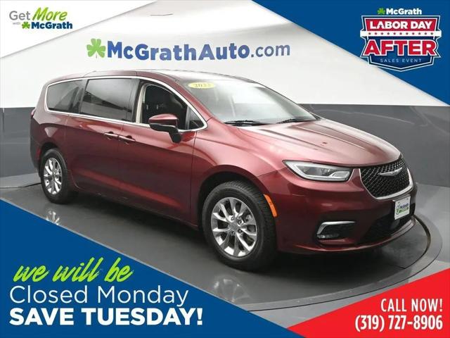 2023 Chrysler Pacifica Touring L AWD for sale in Cedar Rapids, IA