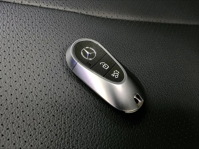 2026 Mercedes-Benz E-CLASS E 300 CLE 300