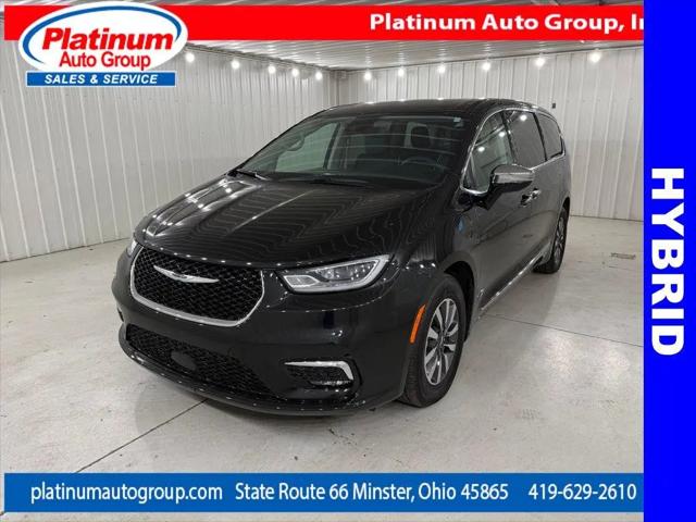 2023 Chrysler Pacifica Hybrid Limited for sale near Minster, OH