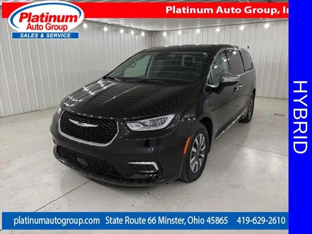 2023 Chrysler Pacifica Hybrid Limited for sale near Minster, OH