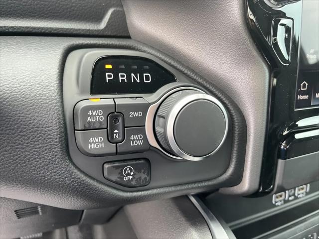 2026 Ram 1500 Big Horn Crew Cab 4x4 57 Box