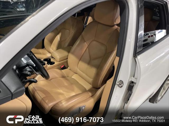 2018 Porsche Macan Macan