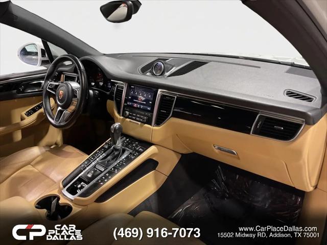 2018 Porsche Macan Macan