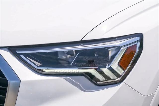 2024 Audi Q3 Premium 45 TFSI S line quattro Tiptronic