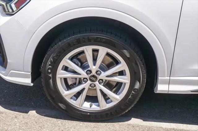 2024 Audi Q3 Premium 45 TFSI S line quattro Tiptronic