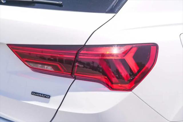 2024 Audi Q3 Premium 45 TFSI S line quattro Tiptronic