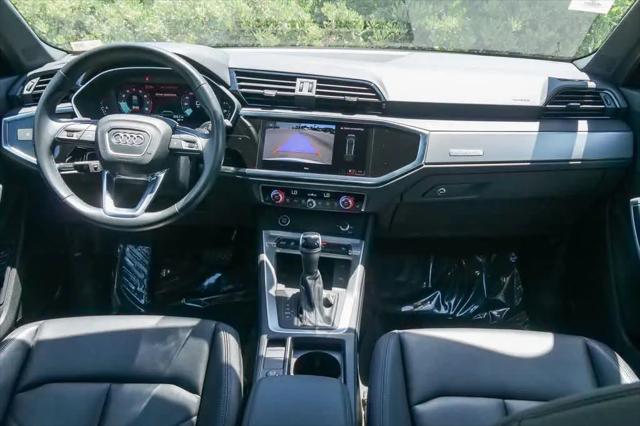 2024 Audi Q3 Premium 45 TFSI S line quattro Tiptronic