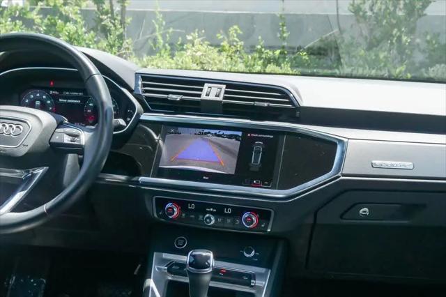 2024 Audi Q3 Premium 45 TFSI S line quattro Tiptronic
