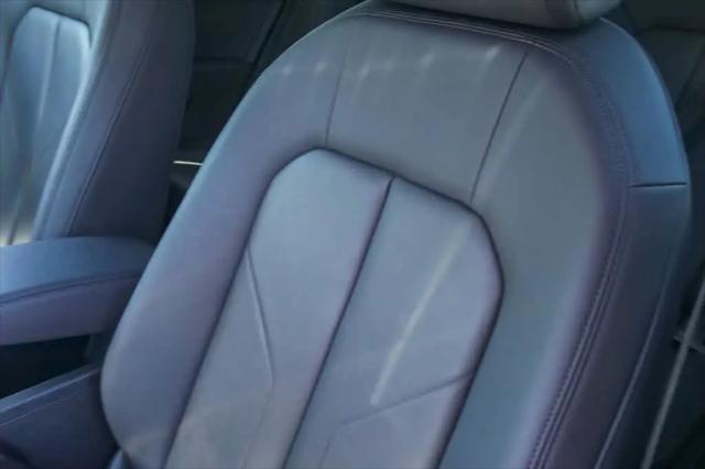 2024 Audi Q3 Premium 45 TFSI S line quattro Tiptronic