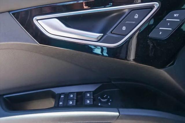 2023 Audi e-tron Prestige 50 quattro