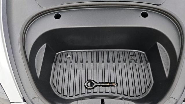 2021 Tesla Model 3 Standard Range Plus Rear-Wheel Drive