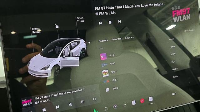 2021 Tesla Model 3 Standard Range Plus Rear-Wheel Drive