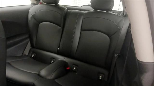 2016 MINI Hardtop Cooper