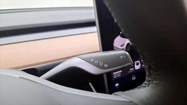 2020 Tesla Model 3 Standard Range Rear-Wheel Drive