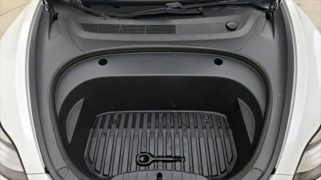 2020 Tesla Model 3 Standard Range Rear-Wheel Drive