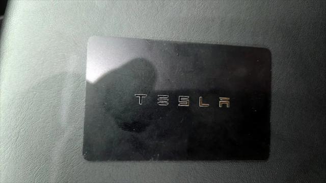 2020 Tesla Model 3 Standard Range Rear-Wheel Drive