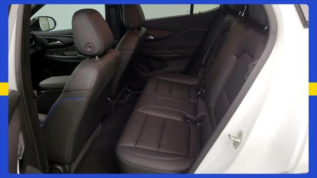 2025 Buick NV Sport Touring FWD
