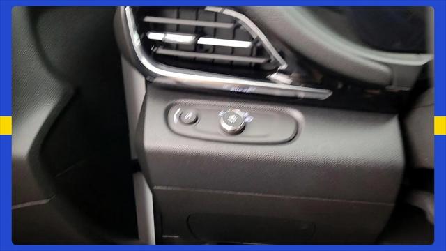 2025 Buick NV Sport Touring FWD