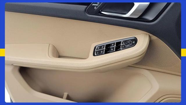 2020 Porsche Macan Macan