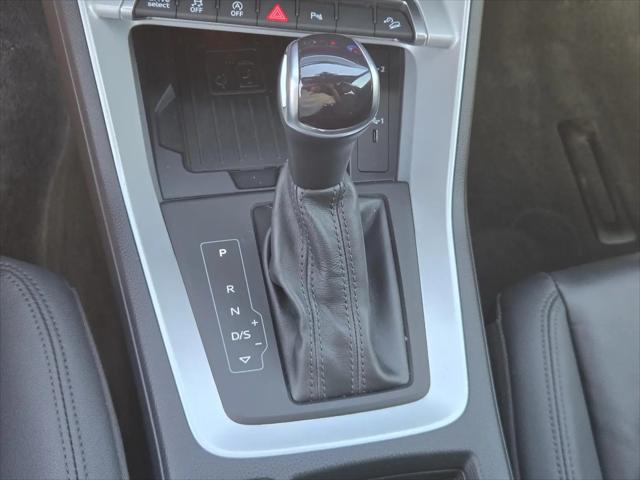 2022 Audi Q3 Premium Plus 45 TFSI S line quattro Tiptronic