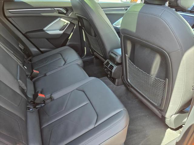 2022 Audi Q3 Premium Plus 45 TFSI S line quattro Tiptronic