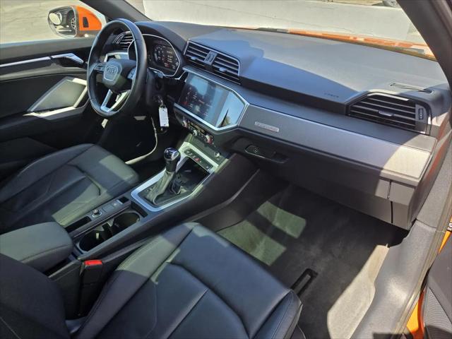 2022 Audi Q3 Premium Plus 45 TFSI S line quattro Tiptronic