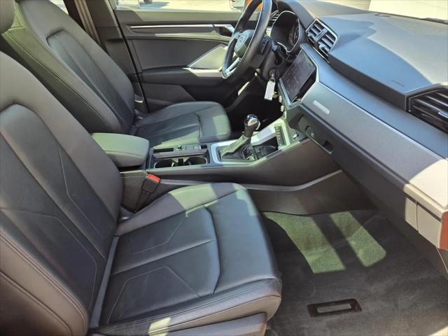 2022 Audi Q3 Premium Plus 45 TFSI S line quattro Tiptronic