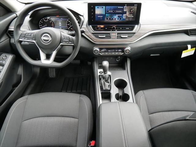 2026 Nissan Altima SV FWD