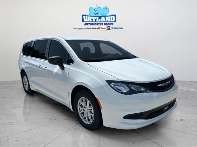2027 Chrysler Pacifica LX