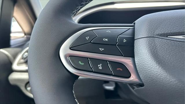 2027 Chrysler Pacifica LX