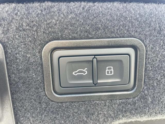 2026 Audi A8 55 TFSI quattro Tiptronic
