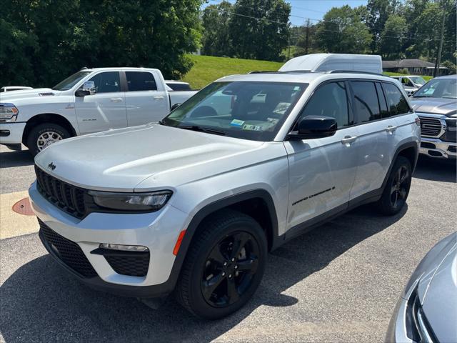 2024 Jeep Grand Cherokee Limited 4x4 2024 Jeep Grand Cherokee Limited 4x4
