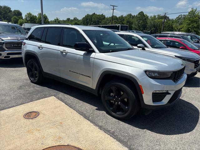 2024 Jeep Grand Cherokee Limited 4x4 2024 Jeep Grand Cherokee Limited 4x4