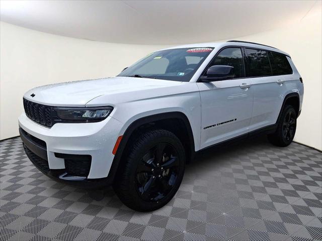 2023 Jeep Grand Cherokee L Altitude 4x4 2023 Jeep Grand Cherokee L Altitude 4x4